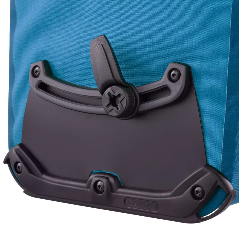 ORTLIEB Sport-Roller Plus 14.5L Pannier Bag in Blue-4